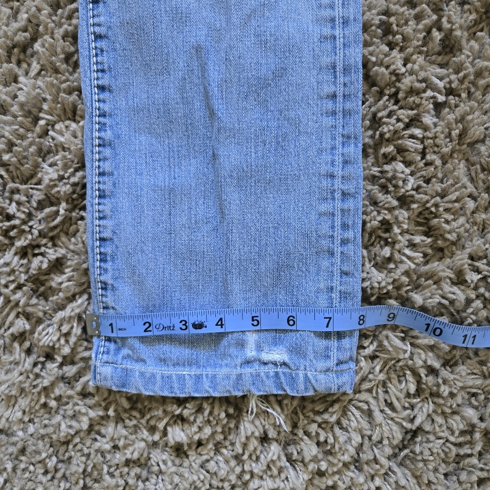 True Religion Micky Big T Jeans - Picture 13 of 16